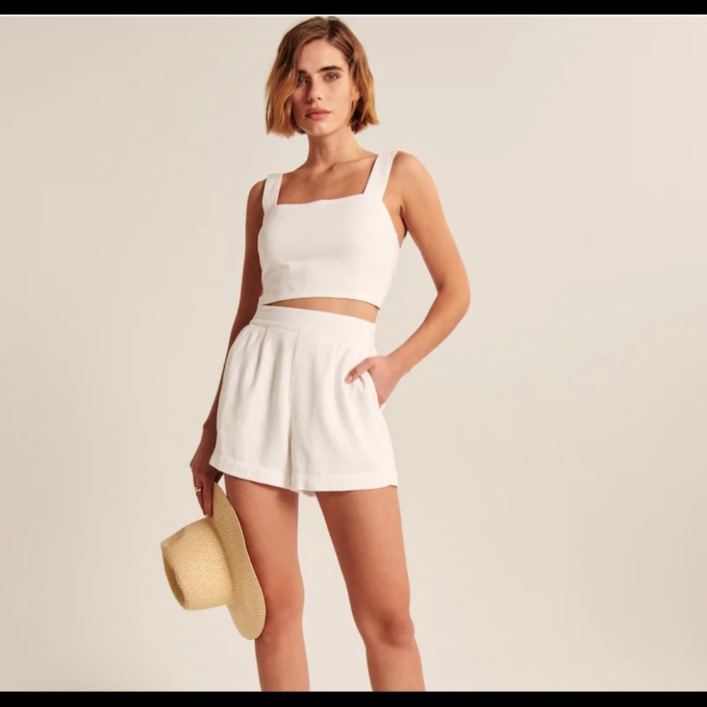 Abercrombie Linen-Blend Pull-On Shorts - S
